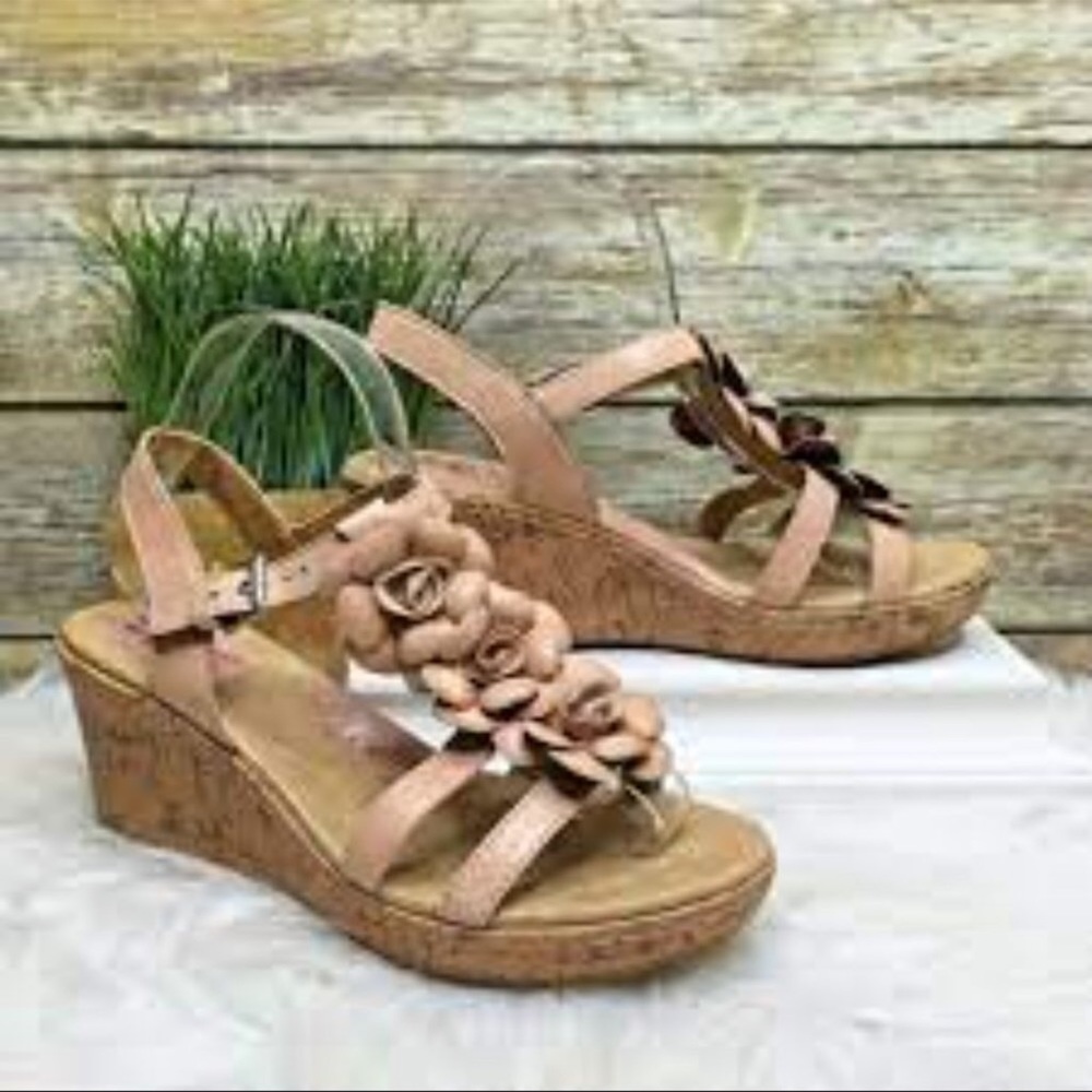 Born Concept Patsy Pewter Metallic Leather Wedges - image 4